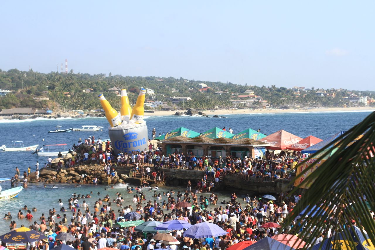 Sailfish Tournament, Playa Principal