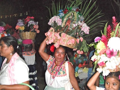 Las Negras, Laguna de Manialtepec: Fiesta de la Virgen de Guadalupe