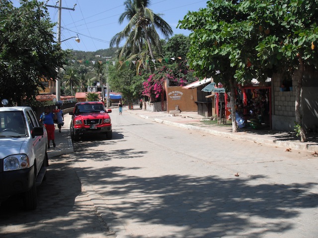 Mazunte, calle principal
